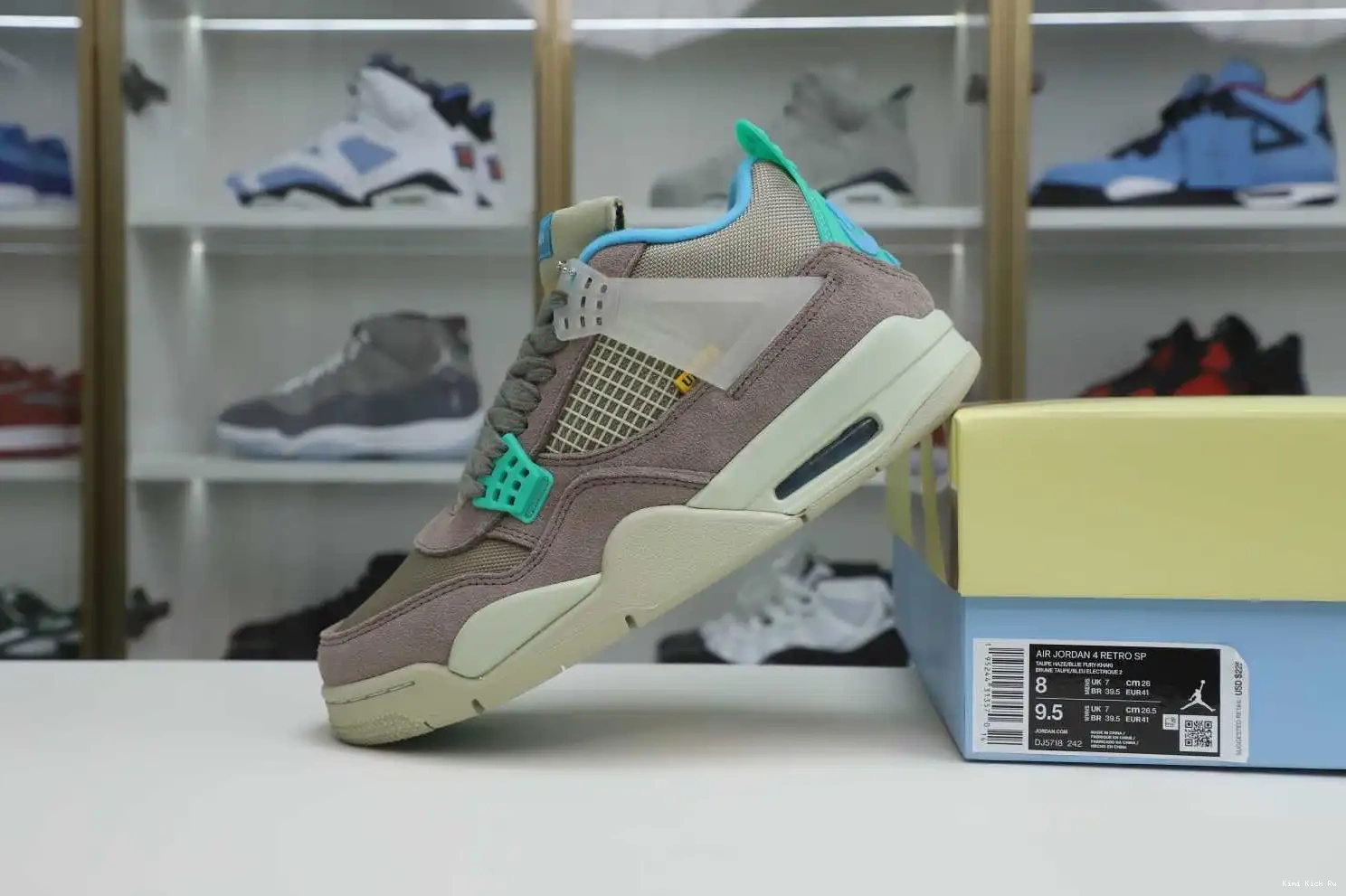 LA HAZE' Kimikick 4 X UNION 'TAUPE JORDAN RETRO AIR 0528